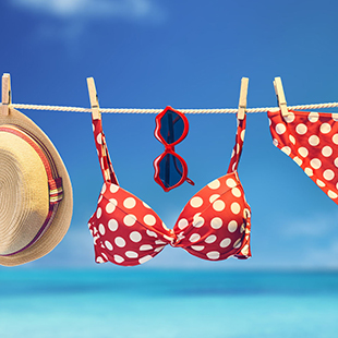 Diese Bikinis passen perfekt bei großer Oberweite